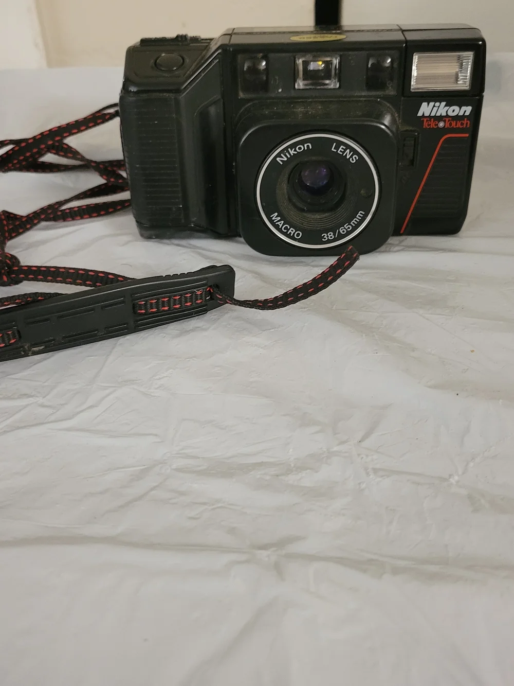 Nikon Tele Touch 35mm Film Camera Macro 38/65mm Not Working